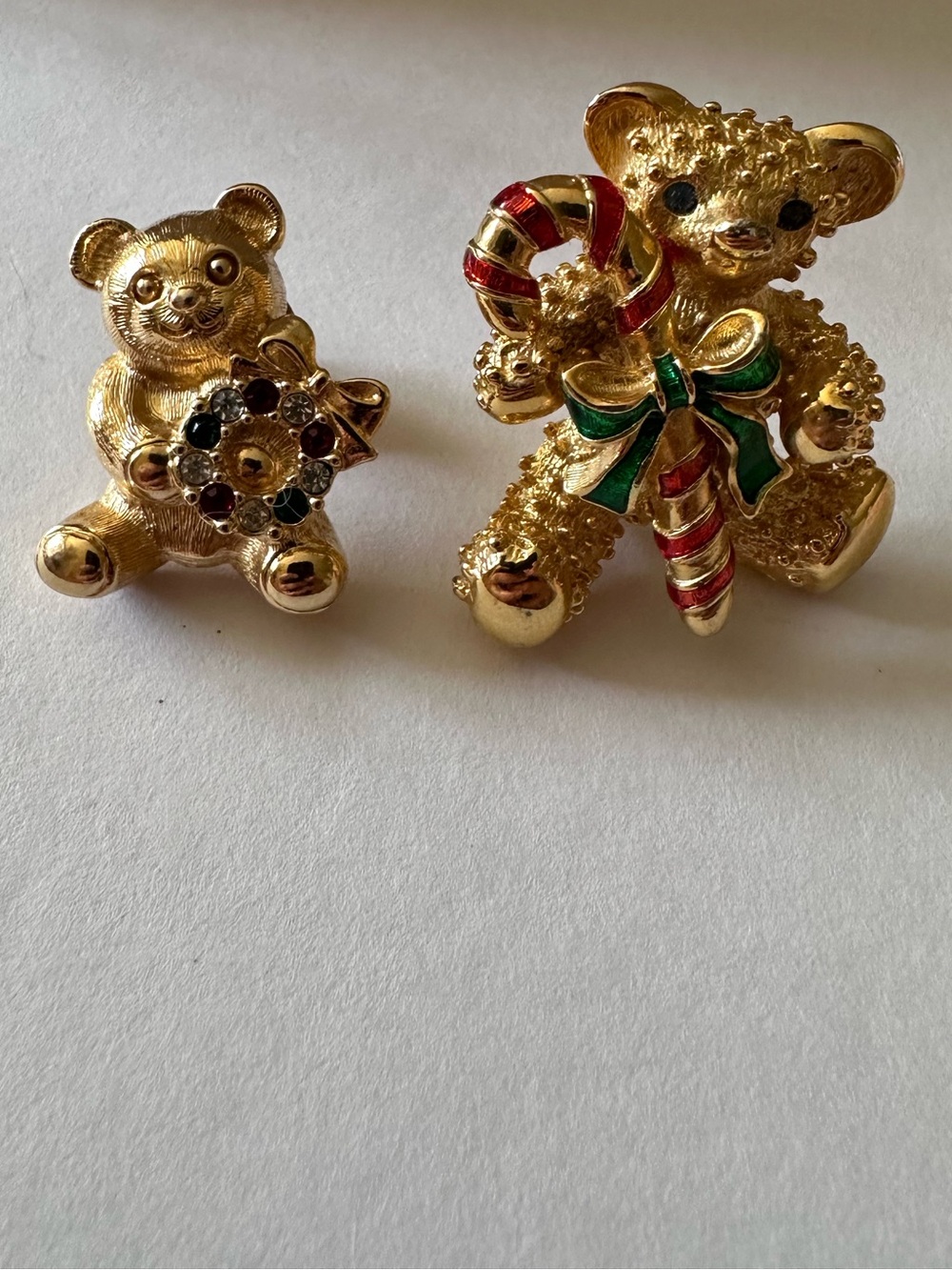 Vintage AVON & CAROLEE Teddy Bear Holiday Pins BUNDLE